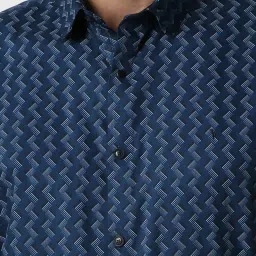 van heusen V Dot Navy Slim Fit Printed Shirt image 4