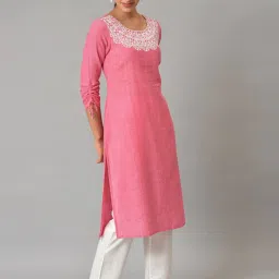Aurelia Pink Cotton Embroidered Straight Kurta image 4