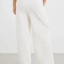 Styli Off White Regular Fit Joggers image 2