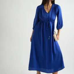 FEMMELLA Blue Satin Solid Regular Fit Midi Dress-picture-34