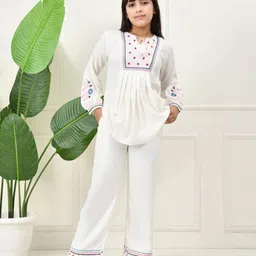 Bella Moda Cotton Woven Full Puffed Sleeves Floral Embroidered Top & Pant Set - White-picture-36