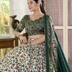 LOOKNBOOK ART Printed Foil Print Ready to Wear Lehenga & Unstitched Blouse With Dupatta image 5