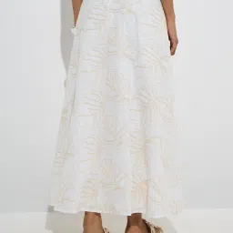 LOV by Westside White Leaf Embroidered High-Rise Skirt image 2