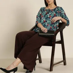 Qurvii Green Printed Top image 4