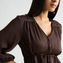 FEMMELLA Brown Satin Solid Regular Fit Midi Dress image 5