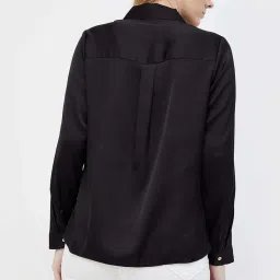 Code by Lifestyle Black Regular Fit Shirt image 2