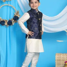 VASTRAMAY Boys Navy & Cream Embroidery Full Sleeves Kurta Sets image 2