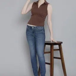 Levi's 711 Blue Skinny Fit Mid Rise Jeans image 4