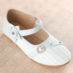 Cute Walk by Babyhug Bellies With Velcro Closure & Embroidery Detailing- Blue image 3