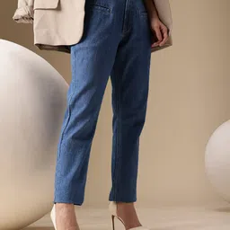 Chemistry Women Boyfriend Fit High-Rise Stretchable Jeans-image-3
