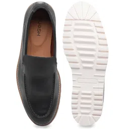 Ruosh Men's Black Casual Loafers image 4