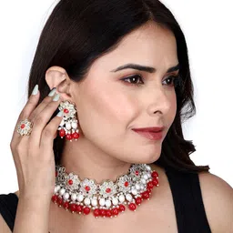 Divisha Gold-Plated Kundan-Studded & Beaded Jewellery Set image 1