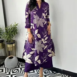 CaniBani Women Floral Printed Regular Kurta with Trousers image 3