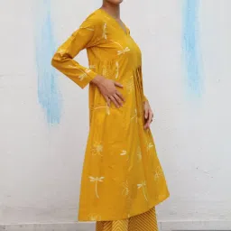 Chidiyaa Flower Girl Dahliya Blockprinted Cotton Kurta Set image 2