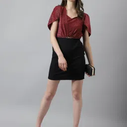Latin Quarters Red & Black Textured Shift Dress image 4