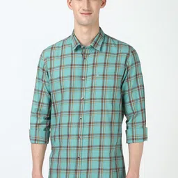 Peter England Casuals Men Spread Collar Checked Cotton Slim Fit Casual Shirt-picture-37