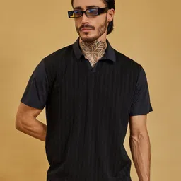 OTFIT Men Textured Polo Collar T-shirt-picture-11