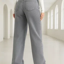 KASHIAN Women Loose Wide Leg High-Rise Light Fade Stretchable Jeans image 4