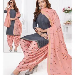 THE WEAVERS SHOP BY RAAVI Women Ethnic Motifs Printed Regular Pure Cotton Kurta with Patiala & With Dupatta image 5