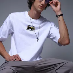 MADSTO Men Printed T-shirt image 2