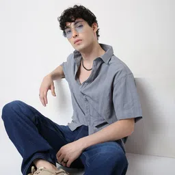 Blnk Men Oversized Fit Textured Spread Collar Casual Shirt image 3