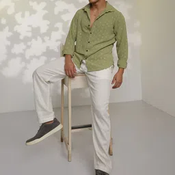 Campus Sutra Men Comfort Polka Dot Printed Casual Shirt-picture-36