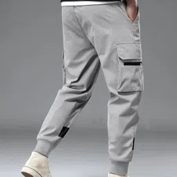 tripr Men Cargos image 2