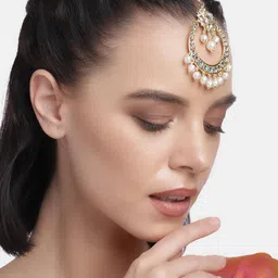 LAIDA Women Gold Plated & White Kundan Studded Maang Tikka-picture-24