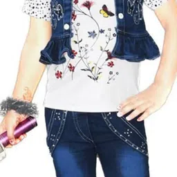 I NAINA DRESSES Girls Printed Round Neck T-shirt With Jeans & Jacket image 2