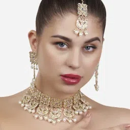 Zaveri Pearls Gold Tone Kundan Crescent Drop Choker Necklace Earring Maangtikka & Ring Set-ZPFK13425-picture-47