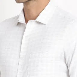 Turtle White Cotton Regular Fit Checks Shirt image 4