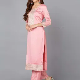 Vaamsi Pink Embroidered Kurta Pant Set With Dupatta image 3