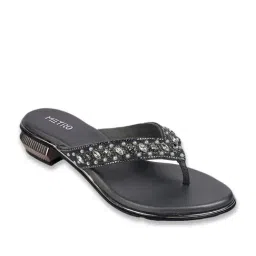 Metro Women's Grey Thong Sandals image 2