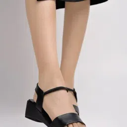 Shoetopia Women's Black Ankle Strap Sandals-picture-34