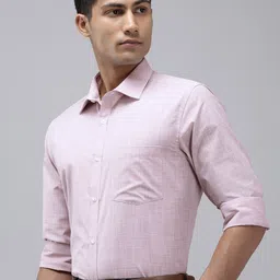 Park Avenue Textured Slim Fit Work Formal Shirt image 4