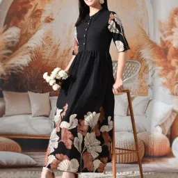 DECKEDUP Black Cotton Floral Dress image 3