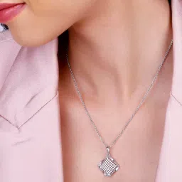 GIVA 925 Silver Classic Cut Square Pendant with Link Chain image 3