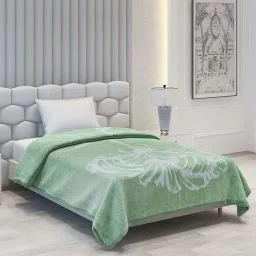 Monte Carlo Green Polyester 1000 GSM Single Bed Winter Blanket image 3