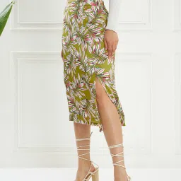 KASSUALLY Green Printed Skirt image 3