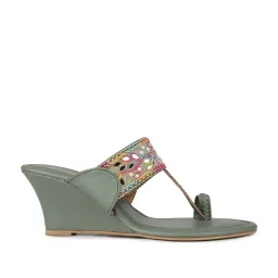 Inc.5 Women's Green Toe Ring Wedges image 3