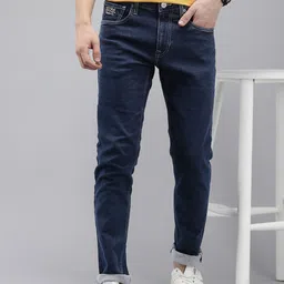 U.S. Polo Assn. Denim Co. Men Brandon Slim Tapered Fit Light Fade Stretchable Jeans-image-34