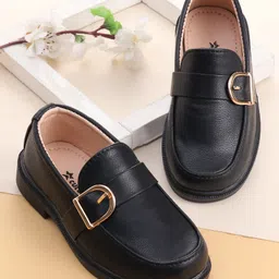 Cute Walk by Babyhug Slip On Solid Coloured Loafers - Black-picture-10