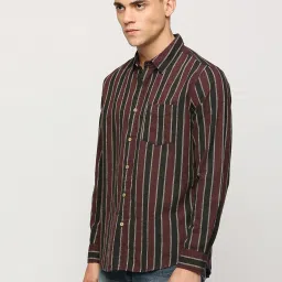 Pepe Jeans Wine Red Regular Fit Striped Shirt image 3