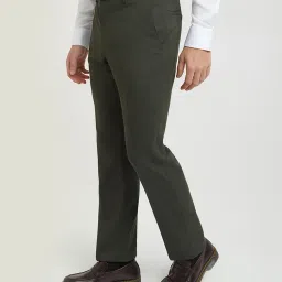 Park Avenue Green Polyester Regular Fit Solid Trousers image 3