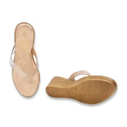 Melange by Lifestyle Women's Antique Gold Thong Wedges image 3