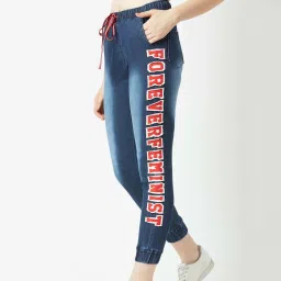 Miss Chase Navy Blue Regular Fit Mid Rise Clean Look Regular Length Stretchable Denim Jogger image 3