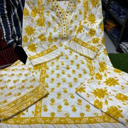 MARIONETTEFASHION Women Floral Printed Regular Mirror Work Pure Cotton Kurta with Palazzos & With Dupatta image 3