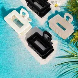 Radhu & Kabby Women Set of 4 Claw Clip-picture-39