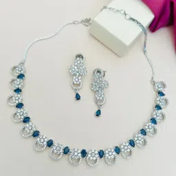 Abdesigns Silver Statement Necklace & Earring Set image 3
