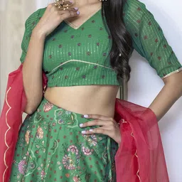 KALINI Printed Sequinned Ready to Wear Lehenga & Blouse With Dupatta image 3